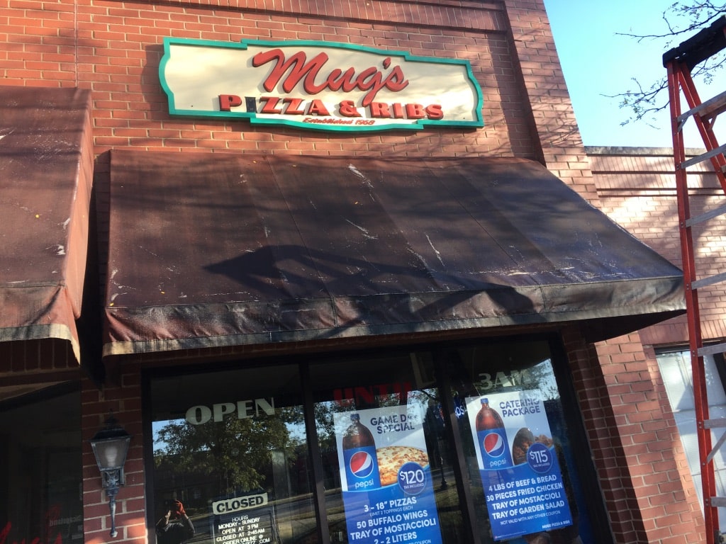 Storefront Cleaning Chicago Before 4